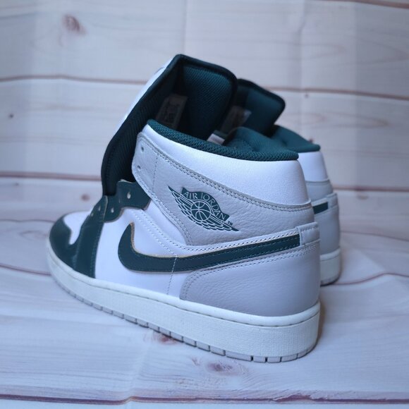 Air Jordan 1 Mid SE Oxidized Green Sail White Grey FQ7720 103 main image 6
